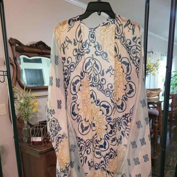 Tops - Beautiful Boho Kimono  NEVER WORN!!